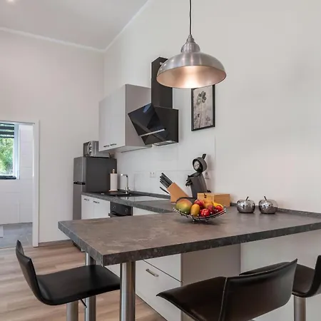 Isenach Apartment